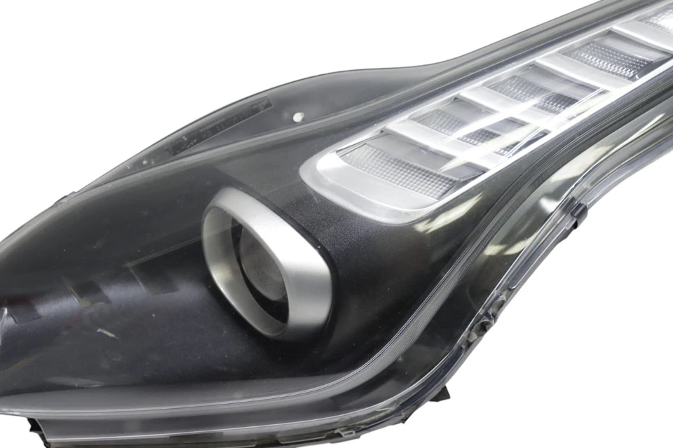 *Dañado* Faro delantero izquierdo xenón Ferrari California T 2015-2018 OEM Foto 4 de 4