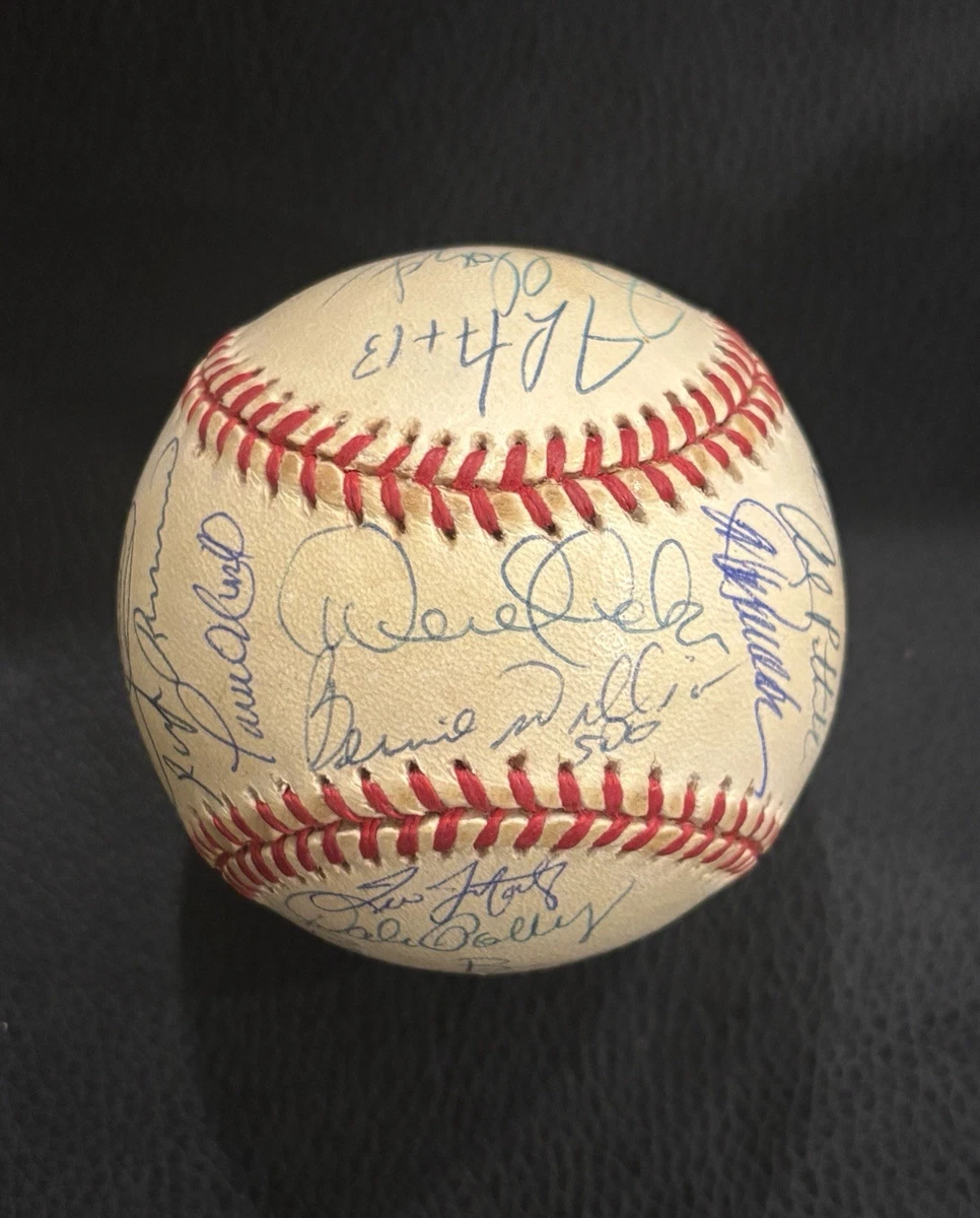 James Spence Authentication (JSA) New York Yankees Original