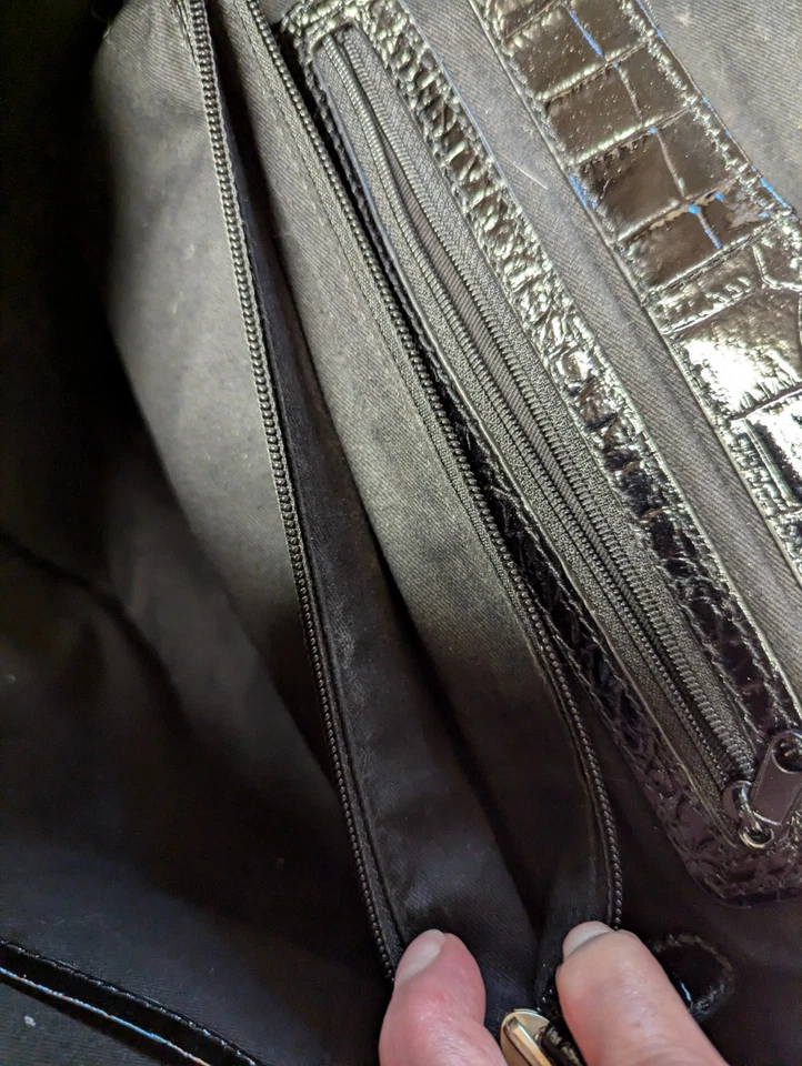 Paradox Black Leather Moc Croc Purse - Image 4 of 4