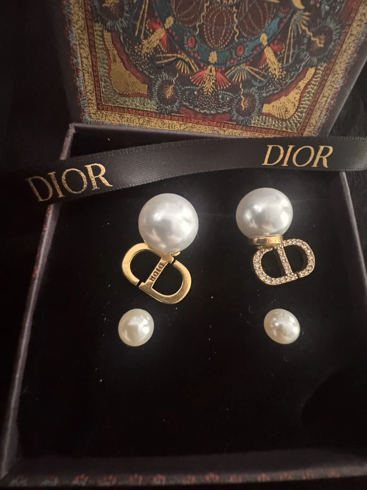 Pendiente vintage de perlas doradas Dior con caja #66775 Foto 4 de 4