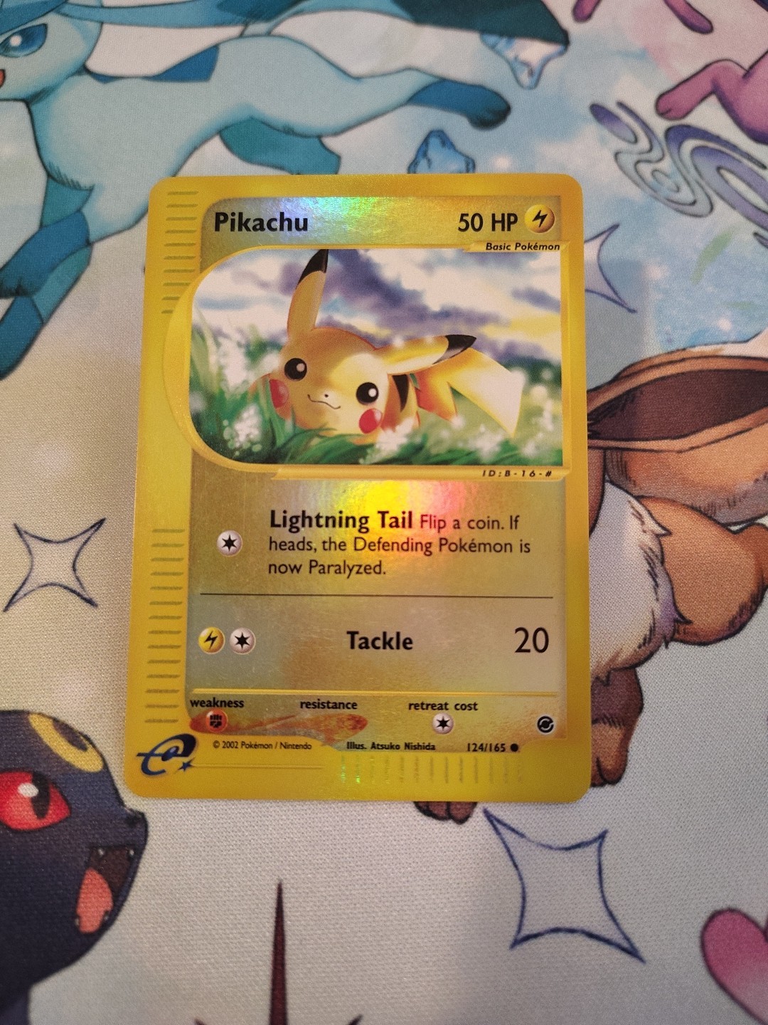 Pokemon Pikachu Card 124/165 Expedition Base Set Reverse Holo 2002 NM