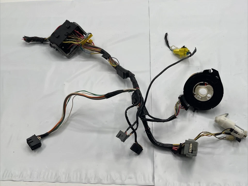 Hummer H2 2003-2007 columna de dirección resorte de reloj resorte de reloj con arnés de cables OEM Foto 4 de 4