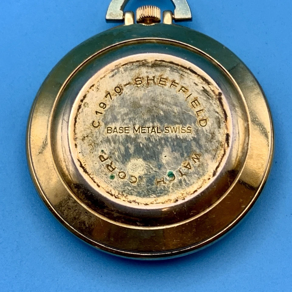 Reloj colgante collar cuerda manual suizo vintage 1970 Sheffield Watch Co. funcionando Foto 3 de 4