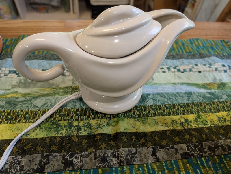 Ceramic Genie Lamp Style Electric Gravy Warmer Gravy Boat Vintage Corded