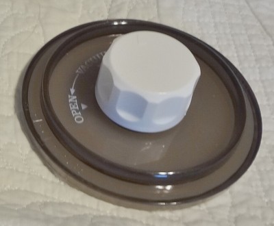 foodsaver universal lid