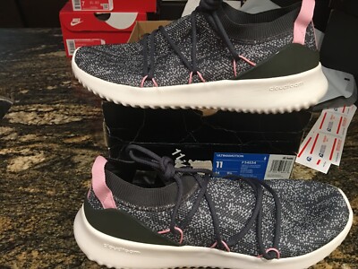 NEW $79 Womens Adidas Ultimamotion Running Shoes, size 11