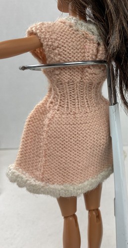 Vintage 70's/80's Barbie Doll Knit Crochet Peach Mini Dress #22K - Picture 2 of 6
