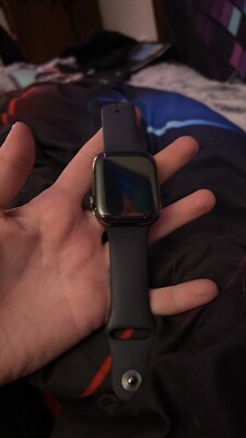 腕時計 Apple watch series8 41MM Apple Watch Series 8 GPS+Cellular, 41mm, Graphite Steel Case