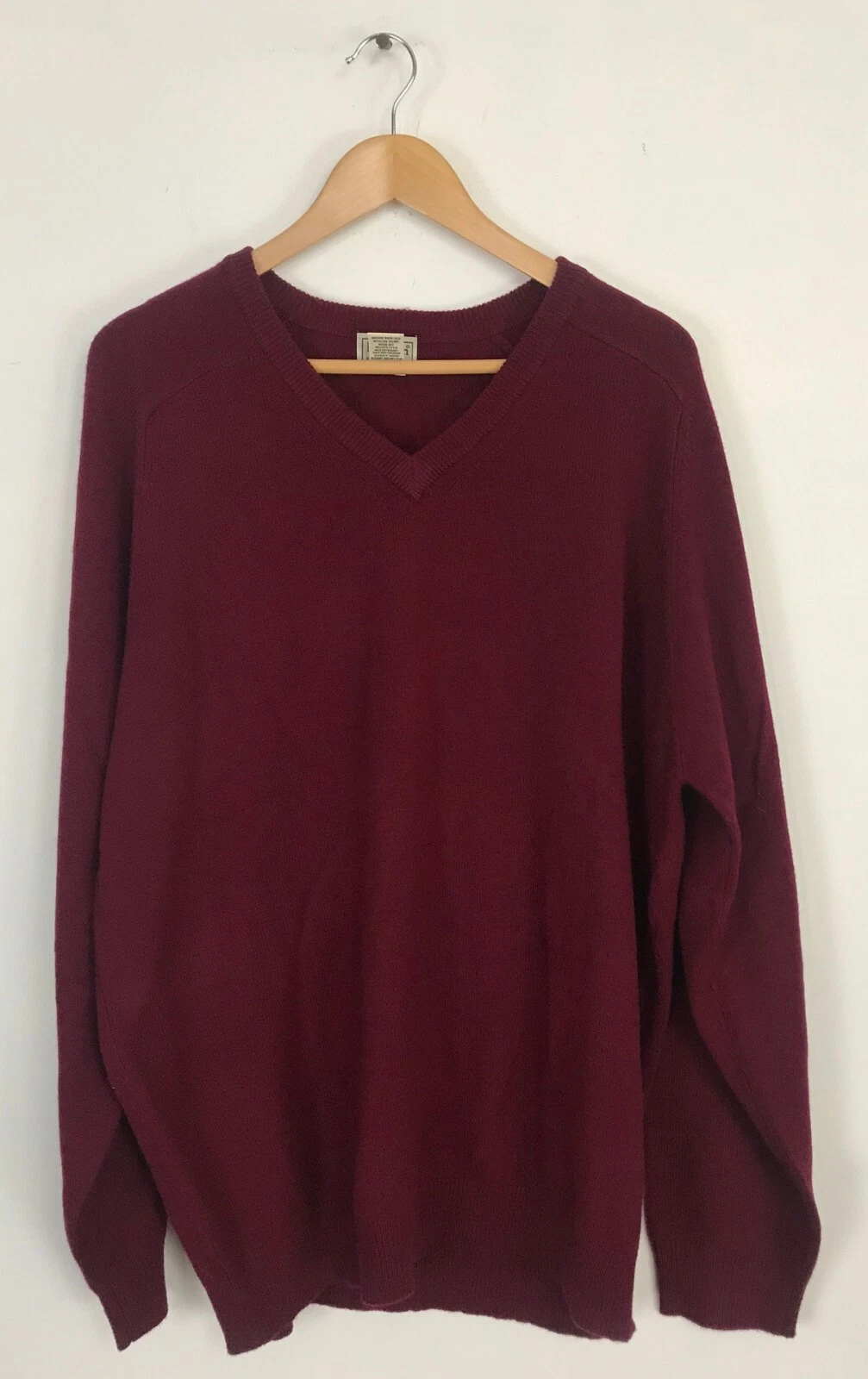 LL BEAN Mens Size XLT Red Lambswool Vneck Sweater