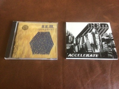 REM CD s Eponymous & Accelerate, VG+
