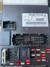 2007-08 Ford Mustang CONVERTIBLE Body Control Module BCM Fuse Box 8R3T-14B476-FD