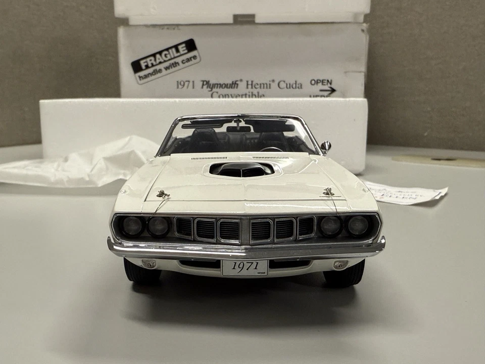 Danbury Como Nuevo 1971 Plymouth Hemi CUDA Convertible 1:24, Nuevo En Caja Foto 4 de 4