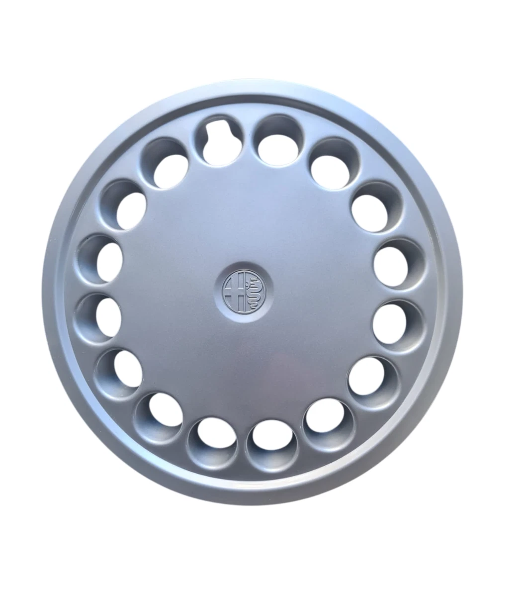 Farad Copricerchi universali Bicolor 16 Pollici Silver/Black