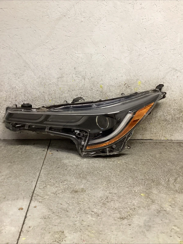 2019-2022 TOYOTA COROLLA LEFT LH DRIVER SIDE HEADLIGHT OEM JAPAN TRIPPLE BEAM Q