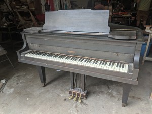 kingsbury baby grand piano