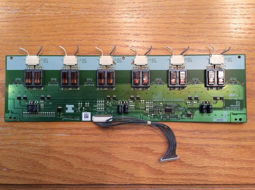 LG 32" LCD 32LG30-UD Main Board with Power Board + Tcon + Inverter(allset) - Picture 9 of 10