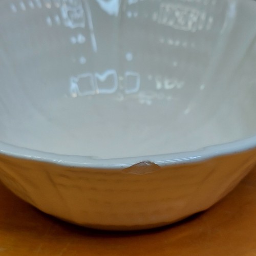 cabbage leaf small candy dish with lid California USA Small Chip On Rim - Picture 8 of 16