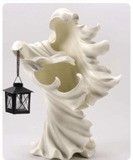 Cracker Barrel 2023 Halloween 18 Inch White Resin Ghost with Lantern