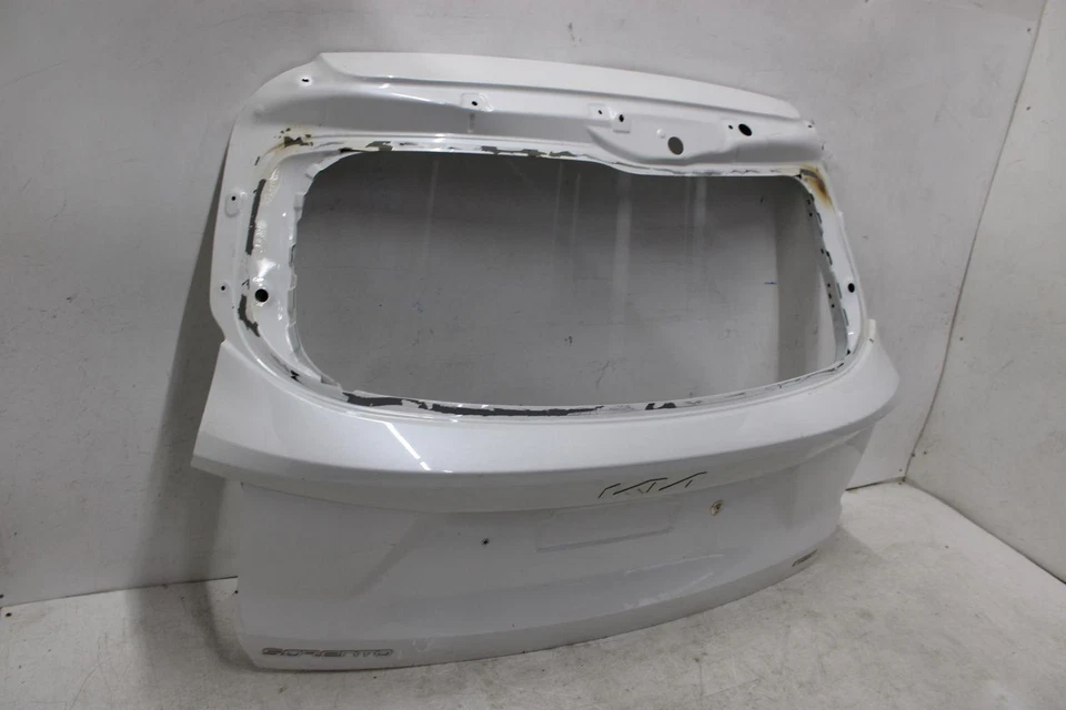 2024 KIA SORENTO Trunk/decklid/hatch Pearl White Manual Liftgate - Imagem 3 de 4