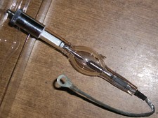 16mm 550 WATTS XENON LAMP for ELMO CX 550 and EIKI EX 4000 , EX 5500 Projectors