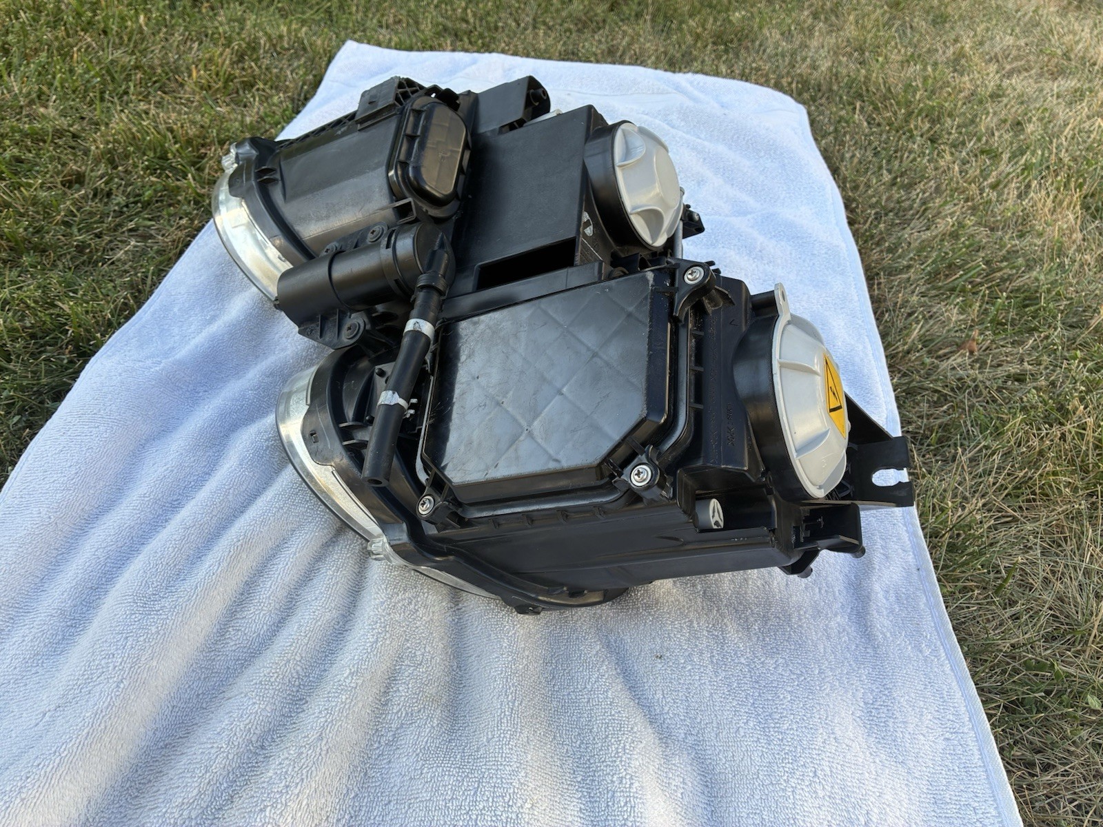 Bentley Continental Flying Spur 2003-2010 RIGHT Headlight