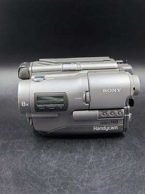 Vintage Sony CCD-TR8E Video Camera Recorder - Not Tested