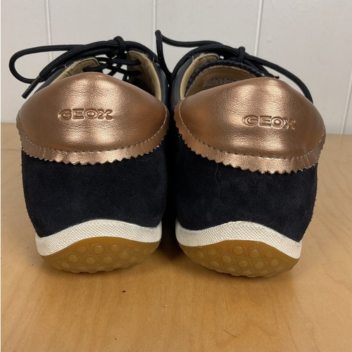 Geox Sneakers Donna D Vega A Pelle Navy e Oro Slim Line Comfort Sneaker - Foto 6 di 10