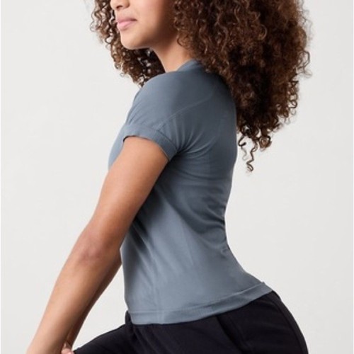Athleta Girl Power Up Sport Length Tee Size Medium 8-10 Shadow Blue Seamless Top - Picture 2 of 13