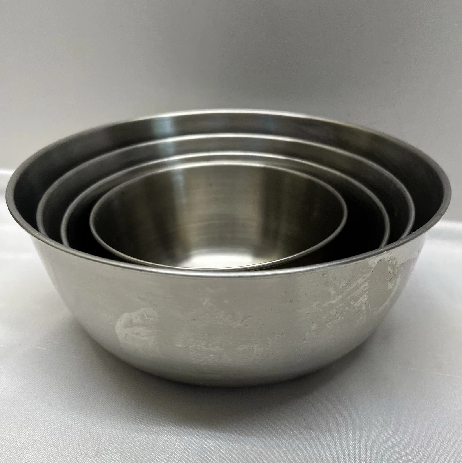 Amco Stainless 239 India Nesting Bowls 4