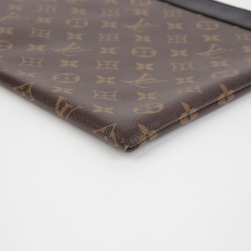 Louis Vuitton M69411 Discovery Pochette GM Clutch 146390913 - Picture 9 of 15