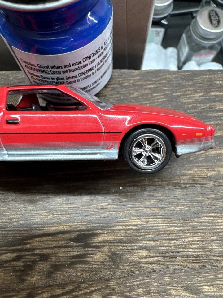 Pontiac Firebird 1985 Johnny Lightning 1:64 fundido a presión suelto Foto 3 de 4