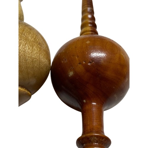 Handgedrechselt Weihnachten Alte Welt Charm Holz Eiszapfen Ornamente 3er Set - Bild 5 von 10