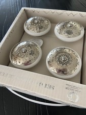 Casa Decor 4 Drawer Pulls Knobs Home Decor White Silver Handcrafted Ceramic New