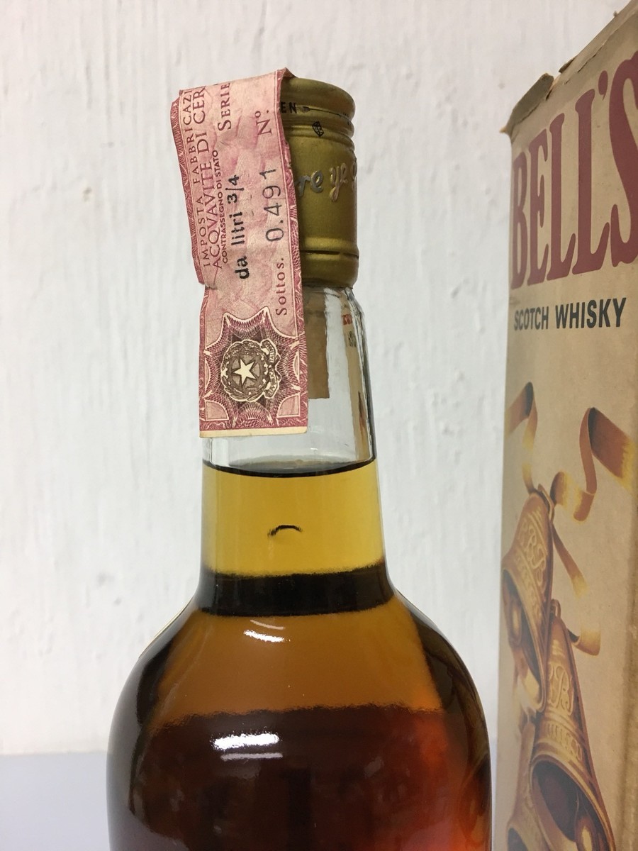 Bell's 5yo Extra Special Old Scotch Whisky 75cl 43% Vol Vintage No