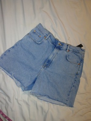 Zara The 90s Short Denim Shorts Size 8 