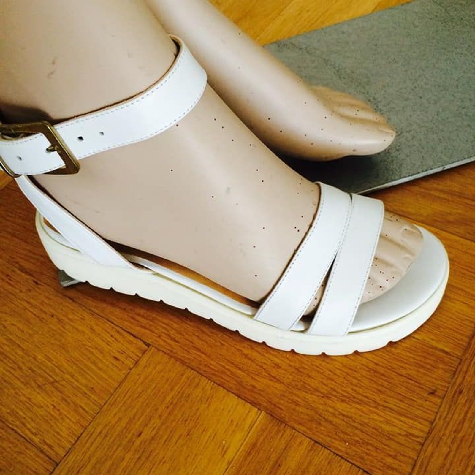 Sandals, Real Leather, White, Size 7.5-image