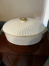 Vintage Golden Heirloom JSC Ovenware Oval Casserole Dish With Cover