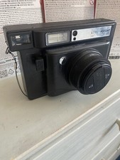 Lomo Instant Wide