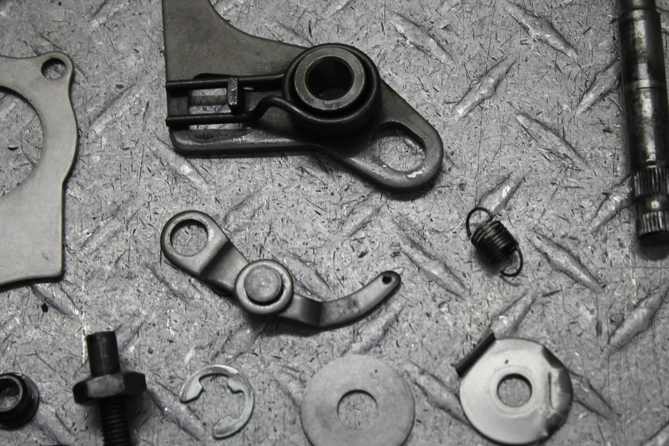 Yamaha DT175 1979 palanca de cambios eje de cambio Foto 4 de 4