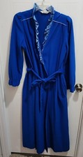 Vintage 70s At Home Wear Women's House Coat/Robe Blue Fleece USA MADE Size M