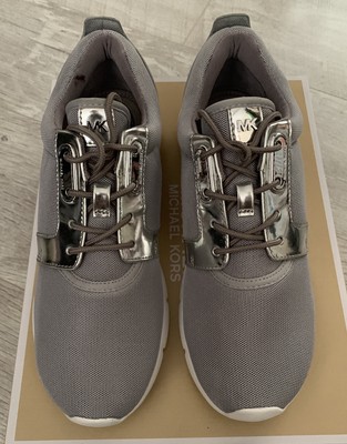 michael kors amanda trainer