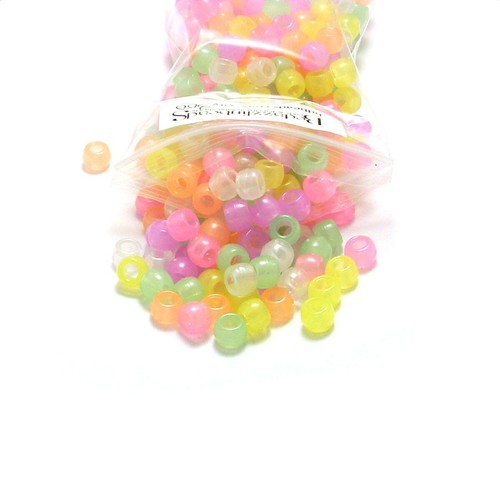 140 Verschiedene Farben Mix 8mm x 6mm Leuchtet im Dunkeln Großloch Kunststoff Pony Perlen