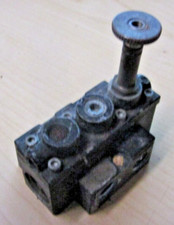 ARO A412SS-024-B SOLENOID AIR CONTROL VALVE