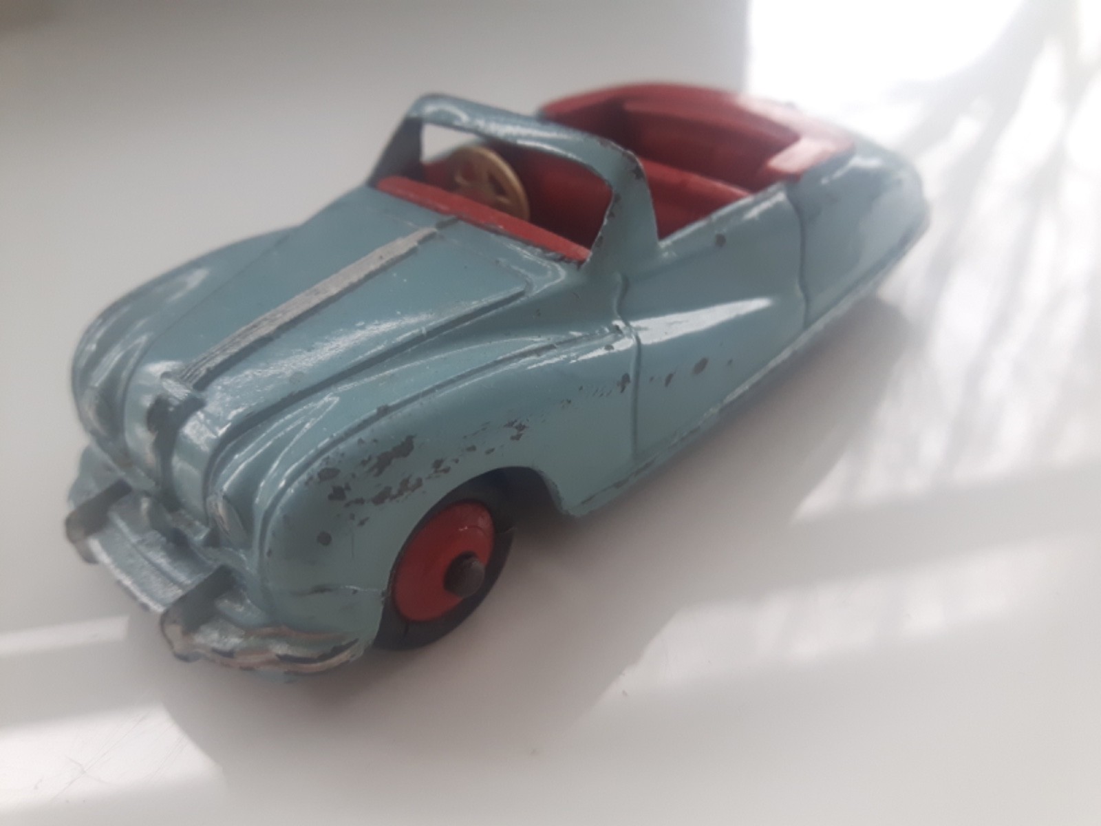 Dinky Toys Austin Atlantic 106 No Corgi No Spot On No Solido No Norev
