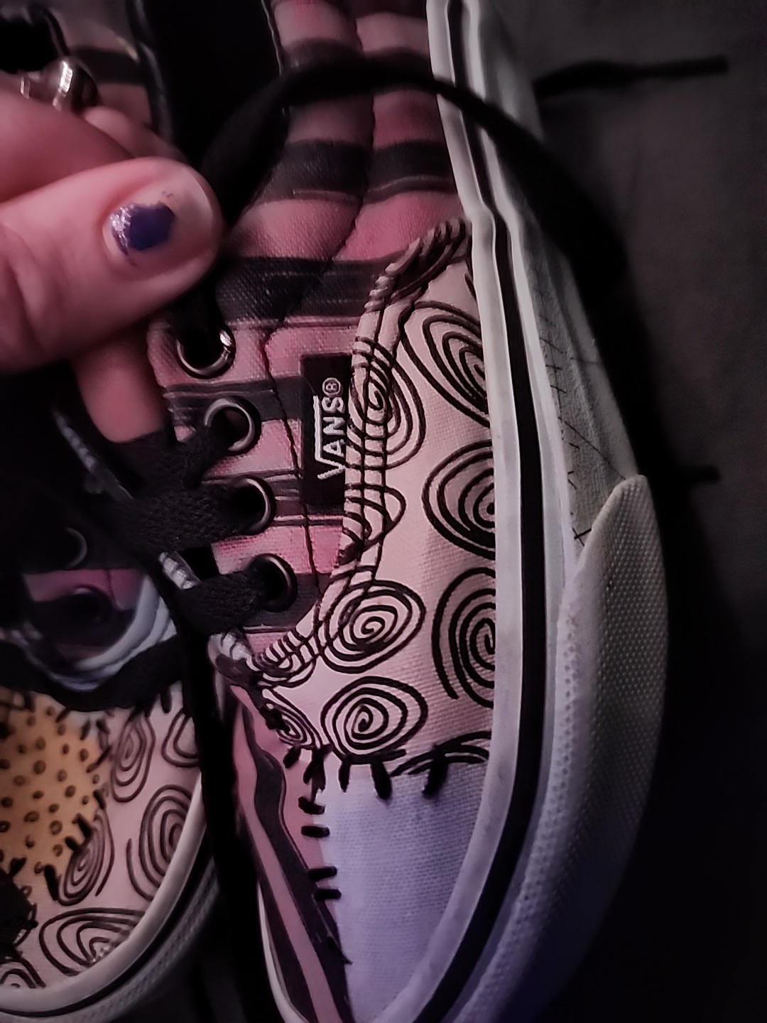 Vans Nightmare Before Christmas Sally Shoes Size 12.5 Kids thumbnail 10