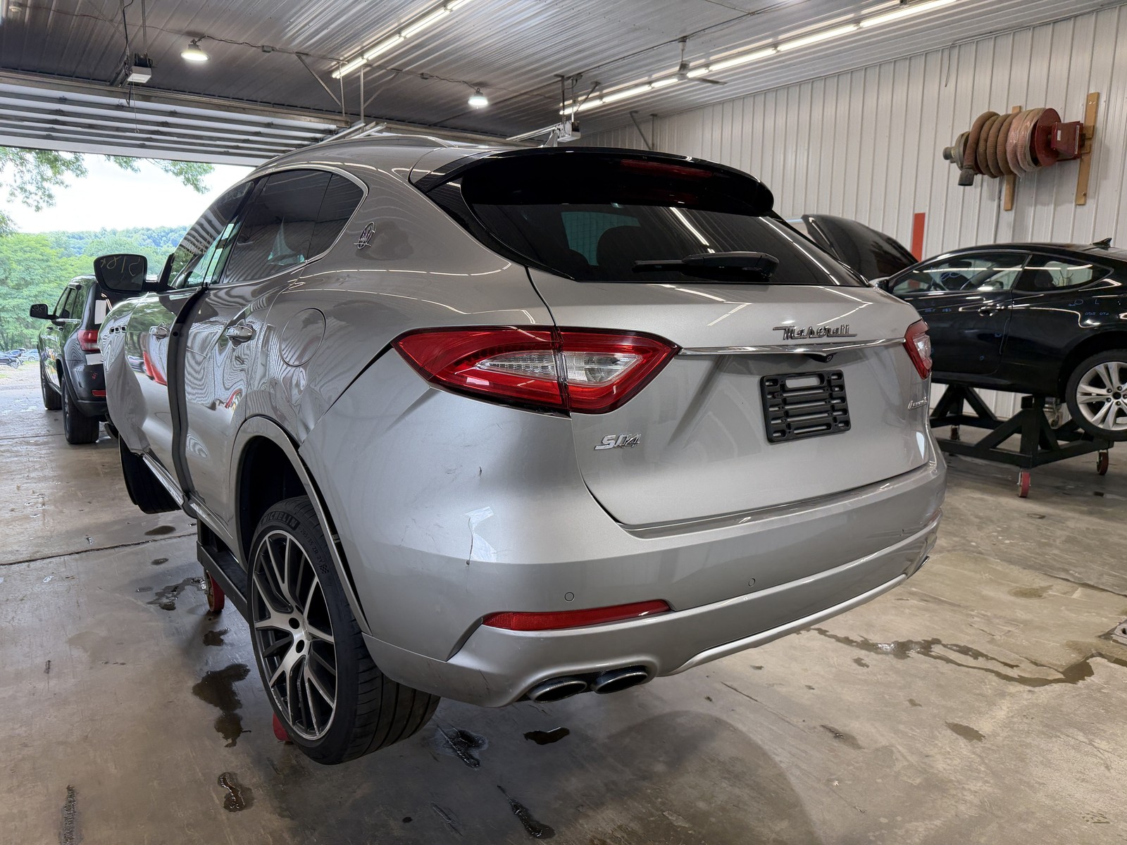 Maserati Levante 2017-2020 Rear Condenser compartment lid Silver