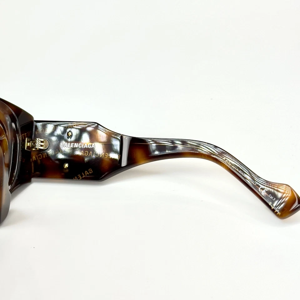 BALENCIAGA BB0070S PARIS CAT 0070 Brown 007 BB Logo Print Chunky Bold Sunglasses - Image 3 of 4
