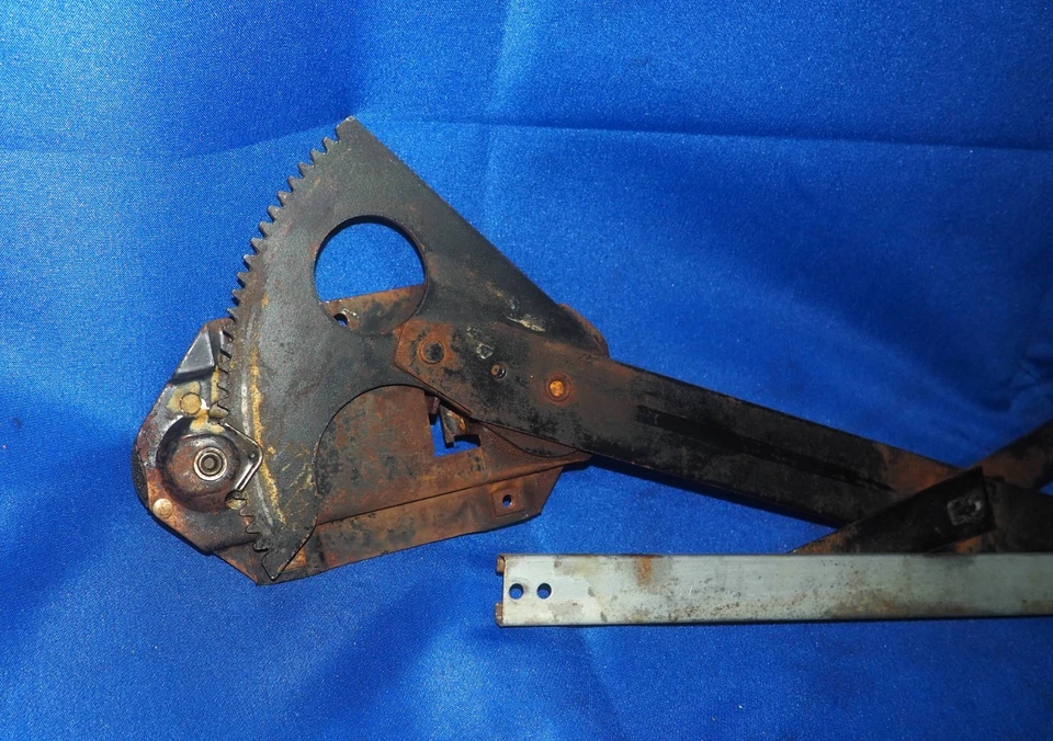 1953 Cadillac Series 62 Coupe Right Side Door Window Regualtor Mechanism OEM - Image 3 of 4