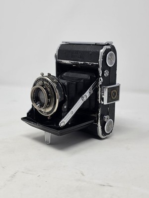 Zeiss Ikon Nettar 515 Folding Camera 120 Film 75 MM f4.5