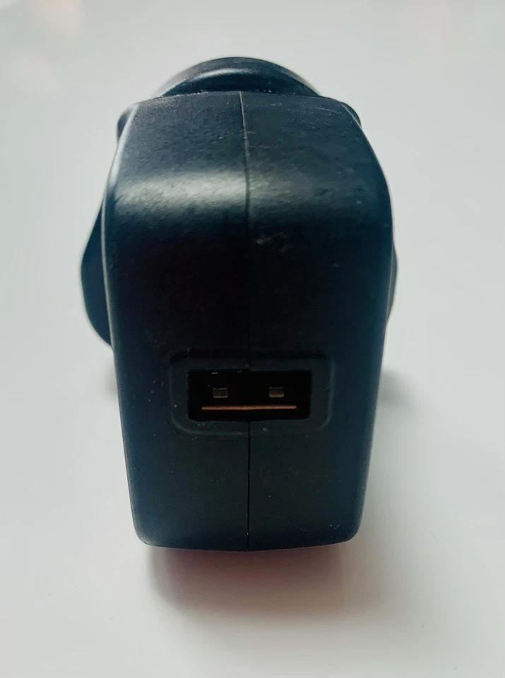 ASUS Universal iPhone / Android USB Travel Charger AC Adapter UK Standard Plug  - Image 3 of 4